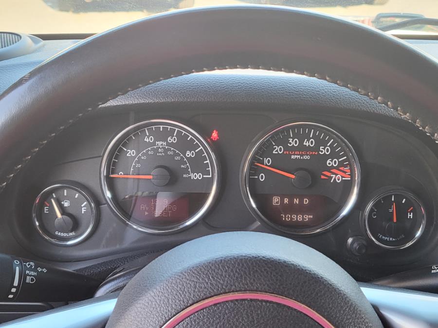 2015 Jeep Wrangler Unlimited 4WD 4dr Rubicon, available for sale in Newark, New Jersey | Champion Auto Sales. Newark, New Jersey 2015 Jeep Wrangler Unlimited 4WD 4dr Rubicon, available for sale in Newark, New Jersey | Champion Auto Sales. Newark, New Jersey