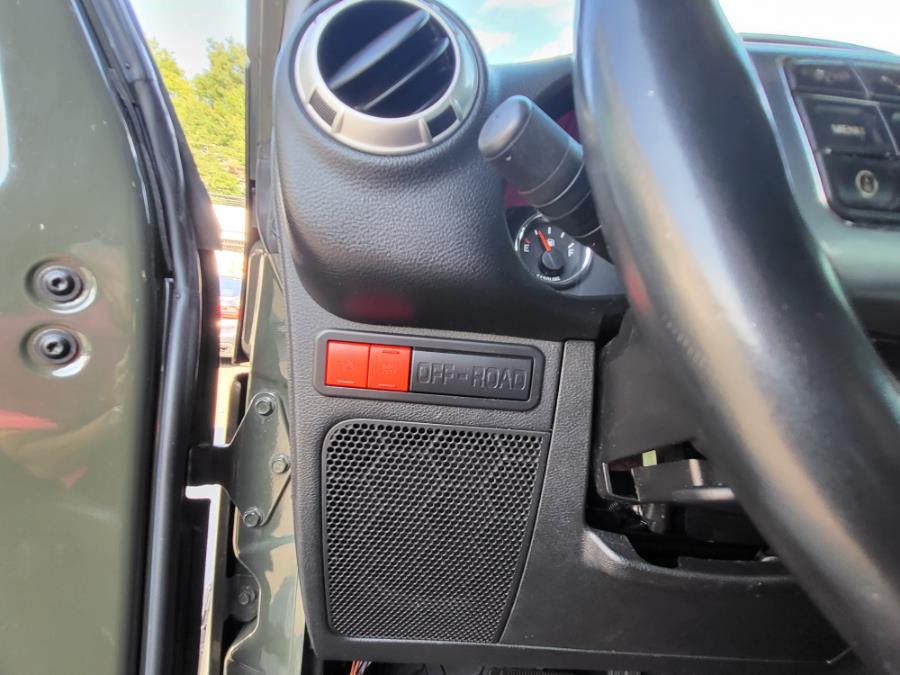 2015 Jeep Wrangler Unlimited 4WD 4dr Rubicon, available for sale in Newark, New Jersey | Champion Auto Sales. Newark, New Jersey 2015 Jeep Wrangler Unlimited 4WD 4dr Rubicon, available for sale in Newark, New Jersey | Champion Auto Sales. Newark, New Jersey
