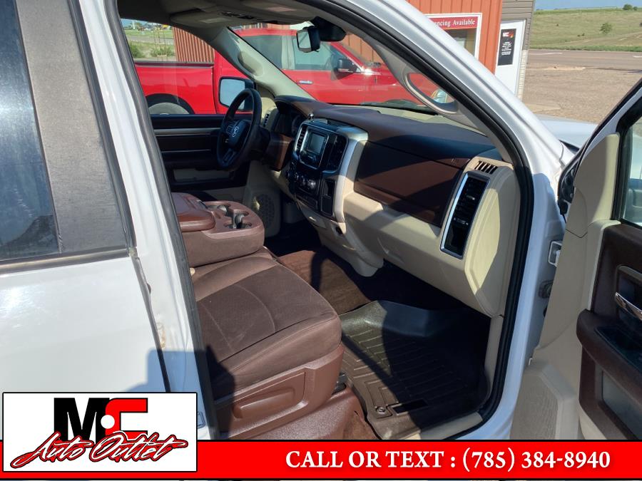 Used Ram 1500 4WD Crew Cab 140.5" SLT 2016 | M C Auto Outlet Inc. Colby, Kansas Used Ram 1500 4WD Crew Cab 140.5" SLT 2016 | M C Auto Outlet Inc. Colby, Kansas