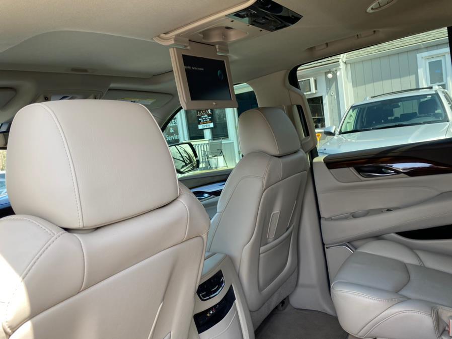 Used Cadillac Escalade 4WD 4dr Premium Collection 2016 | Lava Motors 2 Inc. Canton, Connecticut Used Cadillac Escalade 4WD 4dr Premium Collection 2016 | Lava Motors 2 Inc. Canton, Connecticut