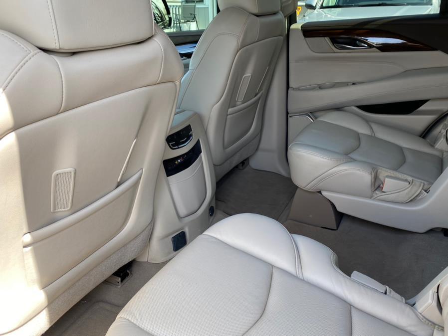 Used Cadillac Escalade 4WD 4dr Premium Collection 2016 | Lava Motors 2 Inc. Canton, Connecticut Used Cadillac Escalade 4WD 4dr Premium Collection 2016 | Lava Motors 2 Inc. Canton, Connecticut
