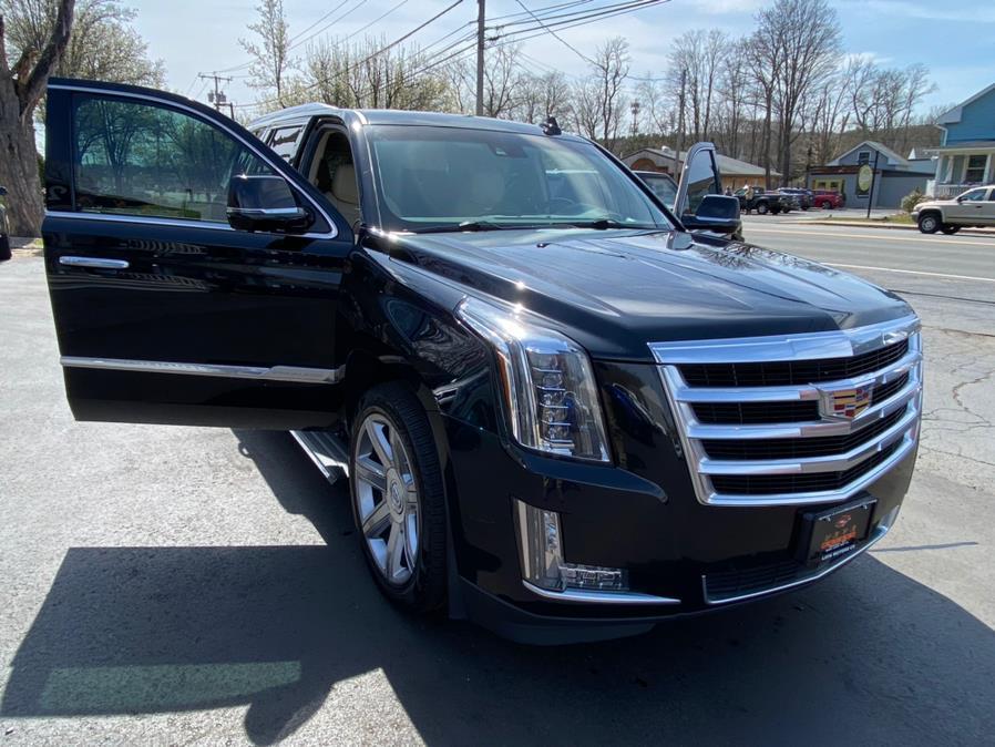 Used Cadillac Escalade 4WD 4dr Premium Collection 2016 | Lava Motors 2 Inc. Canton, Connecticut Used Cadillac Escalade 4WD 4dr Premium Collection 2016 | Lava Motors 2 Inc. Canton, Connecticut