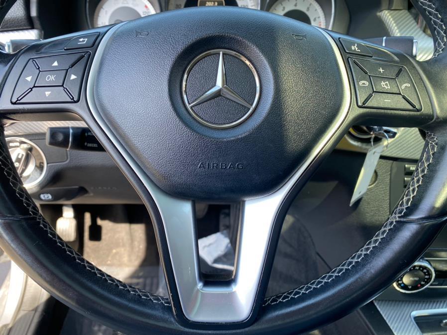 Used Mercedes-Benz GLK-Class 4MATIC 4dr GLK350 2014 | Lava Motors 2 Inc. Canton, Connecticut Used Mercedes-Benz GLK-Class 4MATIC 4dr GLK350 2014 | Lava Motors 2 Inc. Canton, Connecticut