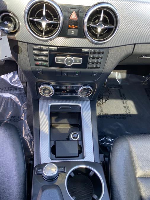 Used Mercedes-Benz GLK-Class 4MATIC 4dr GLK350 2014 | Lava Motors 2 Inc. Canton, Connecticut Used Mercedes-Benz GLK-Class 4MATIC 4dr GLK350 2014 | Lava Motors 2 Inc. Canton, Connecticut