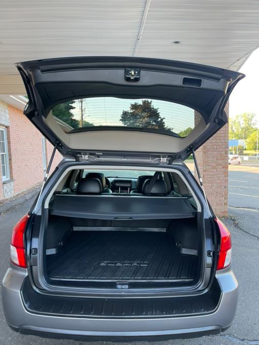 2009 Subaru Outback 4dr H4 Auto Ltd, available for sale in New Britain, Connecticut | Supreme Automotive. New Britain, Connecticut 2009 Subaru Outback 4dr H4 Auto Ltd, available for sale in New Britain, Connecticut | Supreme Automotive. New Britain, Connecticut
