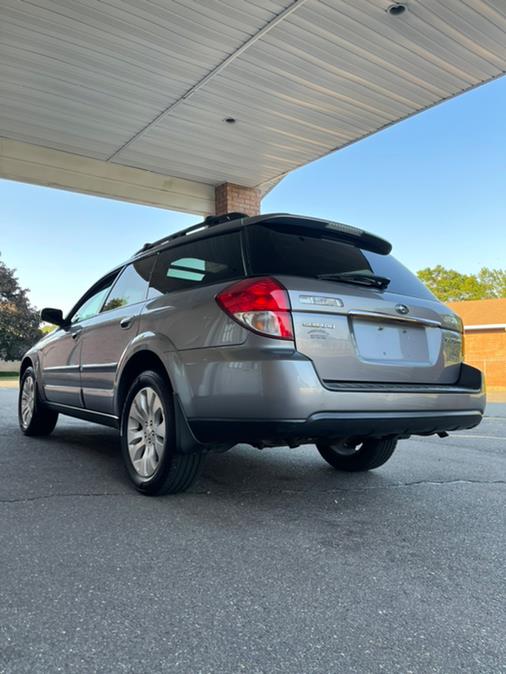 2009 Subaru Outback 4dr H4 Auto Ltd, available for sale in New Britain, Connecticut | Supreme Automotive. New Britain, Connecticut 2009 Subaru Outback 4dr H4 Auto Ltd, available for sale in New Britain, Connecticut | Supreme Automotive. New Britain, Connecticut