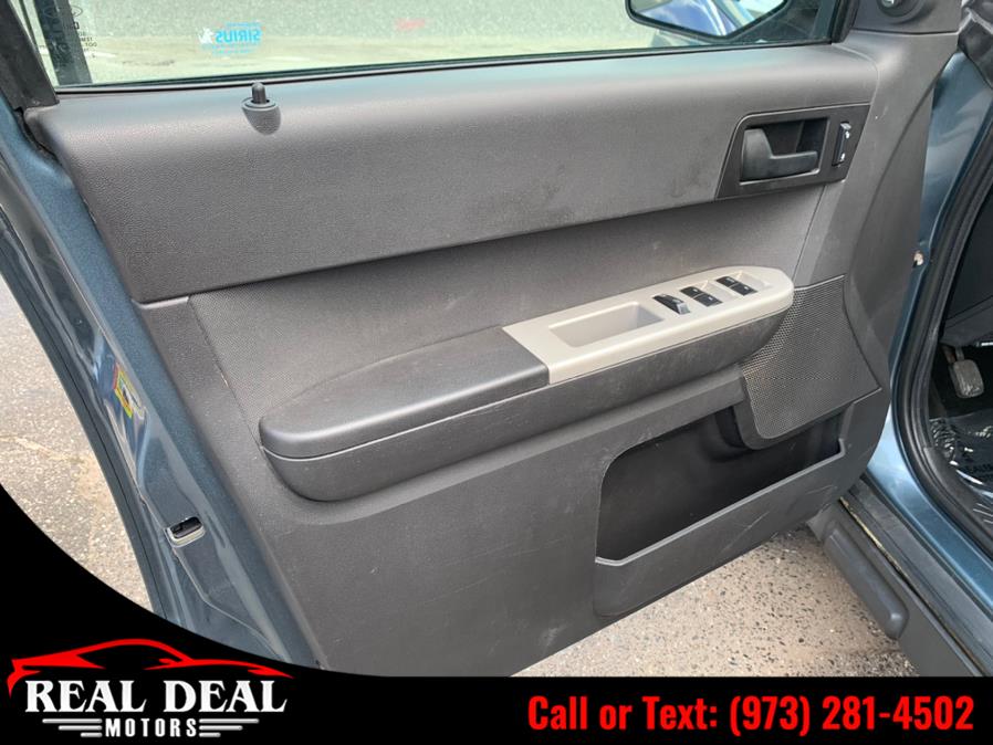 Used Ford Escape 4WD 4dr XLT 2012 | Real Deal Motors. Lodi, New Jersey Used Ford Escape 4WD 4dr XLT 2012 | Real Deal Motors. Lodi, New Jersey