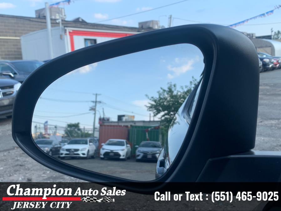 Used Toyota C-HR Limited FWD (Natl) 2020 | Champion Auto Sales of JC. Jersey City, New Jersey Used Toyota C-HR Limited FWD (Natl) 2020 | Champion Auto Sales of JC. Jersey City, New Jersey