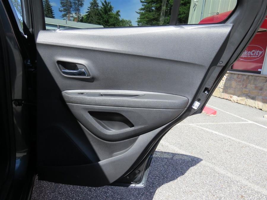 Used Chevrolet Trax LT AWD 4dr Crossover 2019 | Lake City Exports Inc. Auburn, Maine Used Chevrolet Trax LT AWD 4dr Crossover 2019 | Lake City Exports Inc. Auburn, Maine