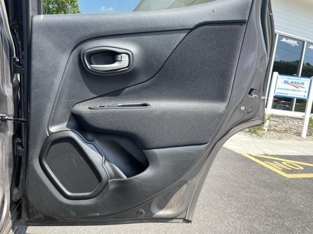 Used Jeep Renegade Sport 2019 | Blasius of Danbury. Danbury, Connecticut Used Jeep Renegade Sport 2019 | Blasius of Danbury. Danbury, Connecticut