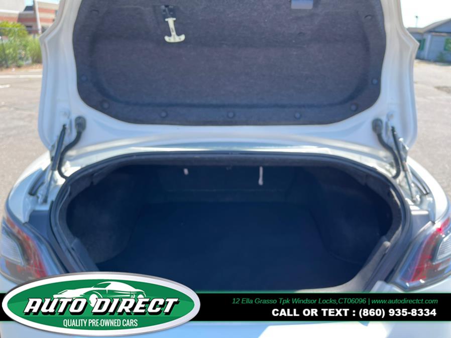 2014 Nissan Maxima 4dr Sdn 3.5 S, available for sale in Windsor Locks, Connecticut | Auto Direct LLC. Windsor Locks, Connecticut 2014 Nissan Maxima 4dr Sdn 3.5 S, available for sale in Windsor Locks, Connecticut | Auto Direct LLC. Windsor Locks, Connecticut