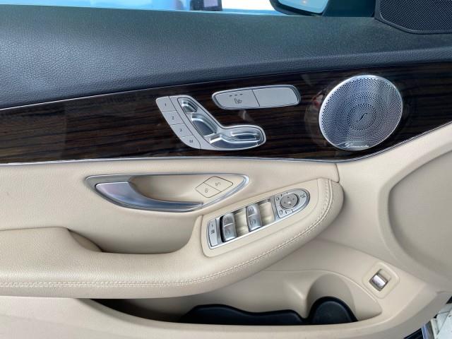 Used Mercedes-benz C-class C 300 2019 | Queens Auto Mall. Richmond Hill, New York Used Mercedes-benz C-class C 300 2019 | Queens Auto Mall. Richmond Hill, New York