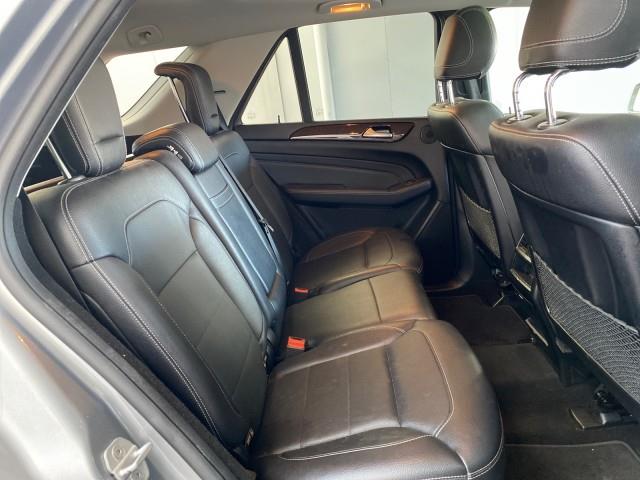 Used Mercedes-benz M-class ML 350 2014 | Queens Auto Mall. Richmond Hill, New York Used Mercedes-benz M-class ML 350 2014 | Queens Auto Mall. Richmond Hill, New York