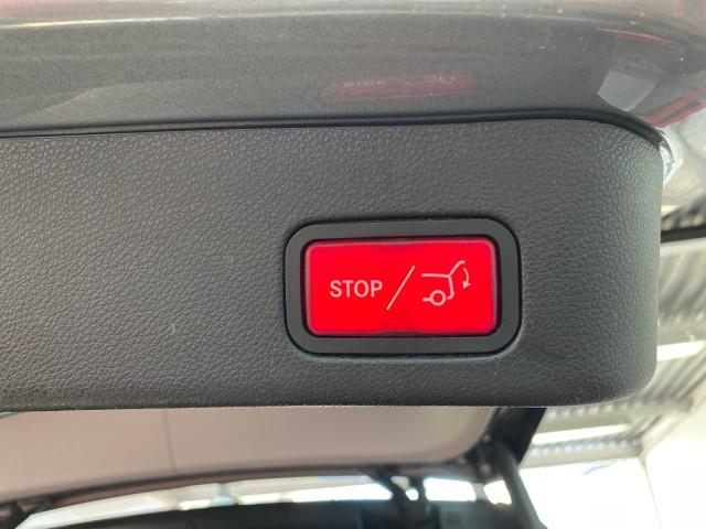 Used Mercedes-benz M-class ML 350 2014 | Queens Auto Mall. Richmond Hill, New York Used Mercedes-benz M-class ML 350 2014 | Queens Auto Mall. Richmond Hill, New York