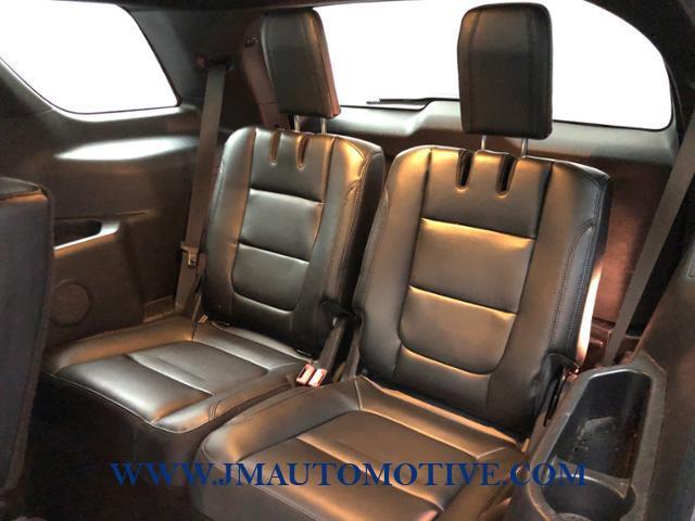 2016 Ford Explorer 4WD 4dr XLT, available for sale in Naugatuck, Connecticut | J&M Automotive Sls&Svc LLC. Naugatuck, Connecticut 2016 Ford Explorer 4WD 4dr XLT, available for sale in Naugatuck, Connecticut | J&M Automotive Sls&Svc LLC. Naugatuck, Connecticut