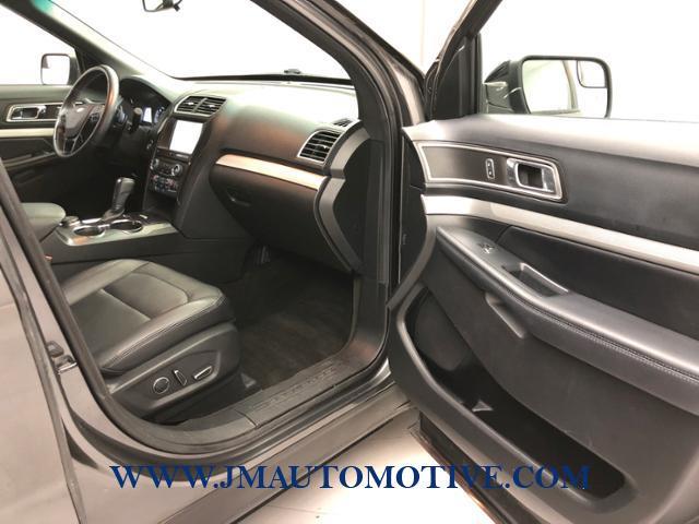2016 Ford Explorer 4WD 4dr XLT, available for sale in Naugatuck, Connecticut | J&M Automotive Sls&Svc LLC. Naugatuck, Connecticut 2016 Ford Explorer 4WD 4dr XLT, available for sale in Naugatuck, Connecticut | J&M Automotive Sls&Svc LLC. Naugatuck, Connecticut