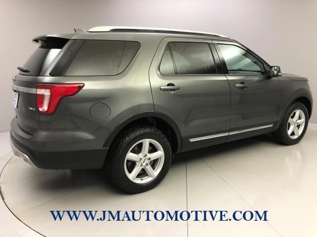 2016 Ford Explorer 4WD 4dr XLT, available for sale in Naugatuck, Connecticut | J&M Automotive Sls&Svc LLC. Naugatuck, Connecticut 2016 Ford Explorer 4WD 4dr XLT, available for sale in Naugatuck, Connecticut | J&M Automotive Sls&Svc LLC. Naugatuck, Connecticut