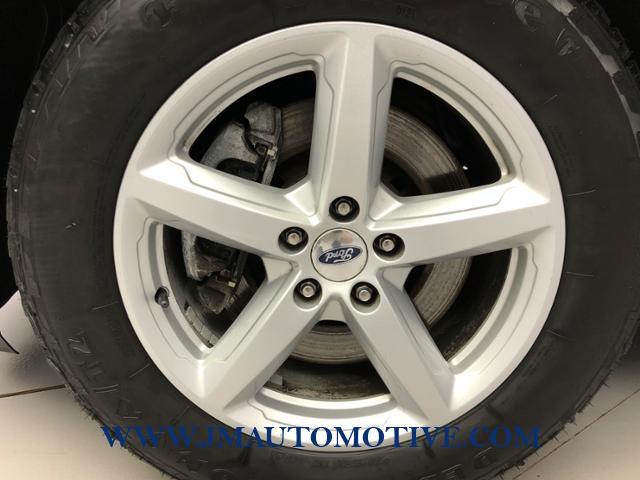 2016 Ford Explorer 4WD 4dr XLT, available for sale in Naugatuck, Connecticut | J&M Automotive Sls&Svc LLC. Naugatuck, Connecticut 2016 Ford Explorer 4WD 4dr XLT, available for sale in Naugatuck, Connecticut | J&M Automotive Sls&Svc LLC. Naugatuck, Connecticut