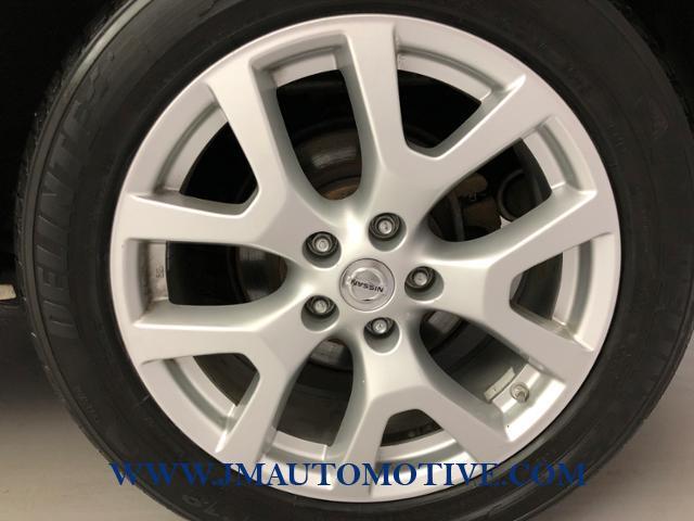 Used Nissan Rogue AWD 4dr SL 2013 | J&M Automotive Sls&Svc LLC. Naugatuck, Connecticut Used Nissan Rogue AWD 4dr SL 2013 | J&M Automotive Sls&Svc LLC. Naugatuck, Connecticut