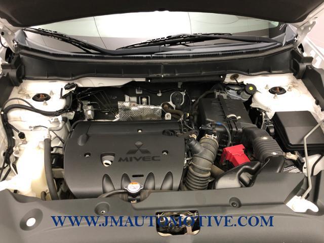 Used Mitsubishi Outlander Sport AWD 4dr CVT SE 2014 | J&M Automotive Sls&Svc LLC. Naugatuck, Connecticut Used Mitsubishi Outlander Sport AWD 4dr CVT SE 2014 | J&M Automotive Sls&Svc LLC. Naugatuck, Connecticut