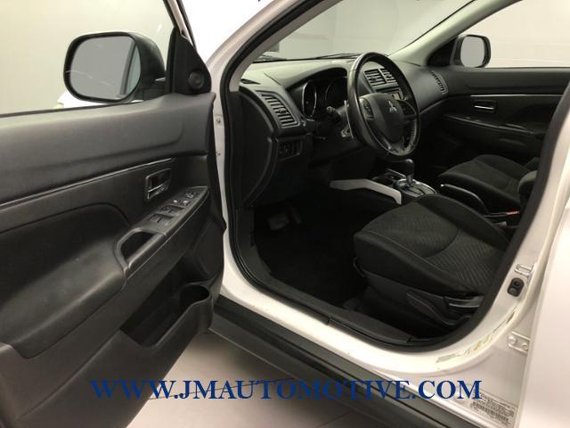 Used Mitsubishi Outlander Sport AWD 4dr CVT SE 2014 | J&M Automotive Sls&Svc LLC. Naugatuck, Connecticut Used Mitsubishi Outlander Sport AWD 4dr CVT SE 2014 | J&M Automotive Sls&Svc LLC. Naugatuck, Connecticut