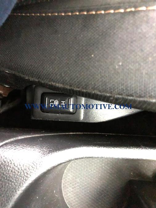 Used Mitsubishi Outlander Sport AWD 4dr CVT SE 2014 | J&M Automotive Sls&Svc LLC. Naugatuck, Connecticut Used Mitsubishi Outlander Sport AWD 4dr CVT SE 2014 | J&M Automotive Sls&Svc LLC. Naugatuck, Connecticut