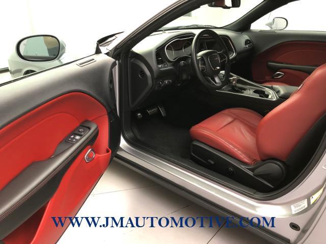 Used Dodge Challenger GT Coupe 2017 | J&M Automotive Sls&Svc LLC. Naugatuck, Connecticut Used Dodge Challenger GT Coupe 2017 | J&M Automotive Sls&Svc LLC. Naugatuck, Connecticut