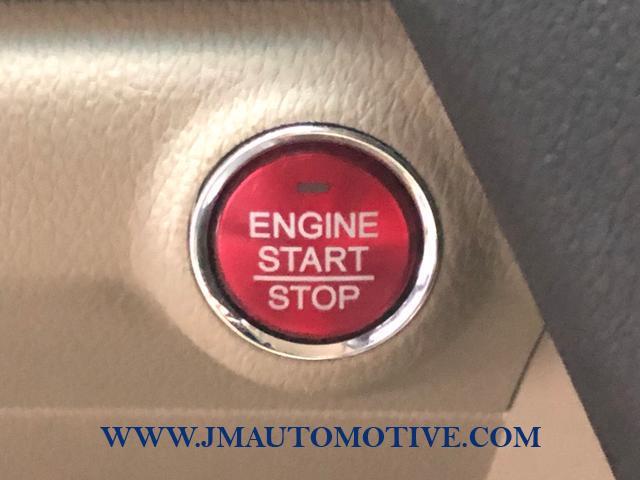 2015 Acura Rdx AWD 4dr, available for sale in Naugatuck, Connecticut | J&M Automotive Sls&Svc LLC. Naugatuck, Connecticut 2015 Acura Rdx AWD 4dr, available for sale in Naugatuck, Connecticut | J&M Automotive Sls&Svc LLC. Naugatuck, Connecticut