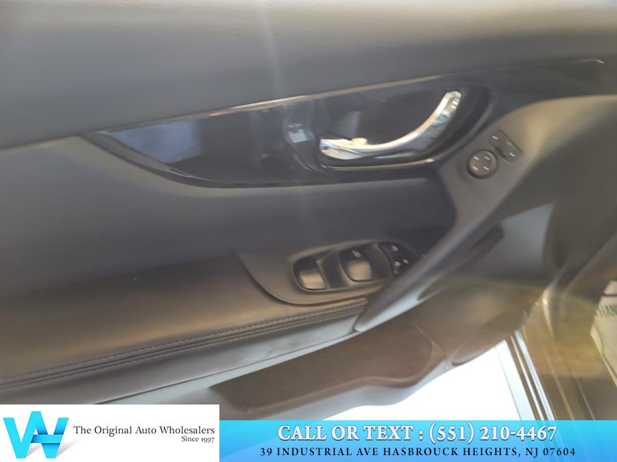 Used Nissan Rogue Sport AWD S 2019 | AW Auto & Truck Wholesalers, Inc. Hasbrouck Heights, New Jersey Used Nissan Rogue Sport AWD S 2019 | AW Auto & Truck Wholesalers, Inc. Hasbrouck Heights, New Jersey