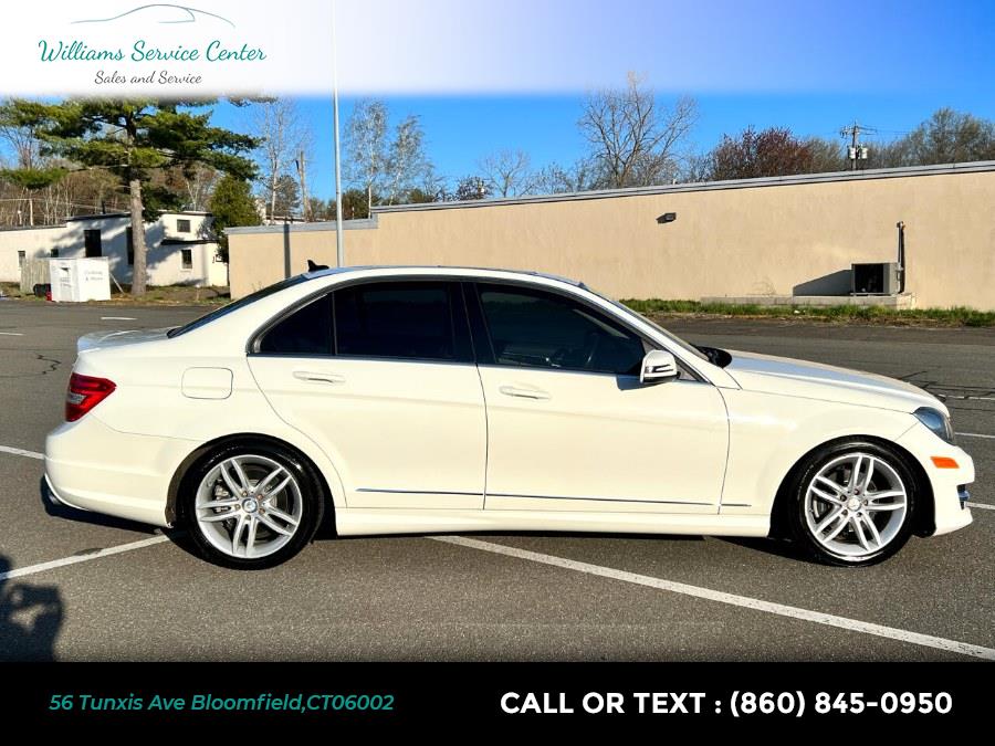 Used Mercedes-Benz C-Class 4dr Sdn C 300 Sport 4MATIC 2012 | Williams Service Center. Bloomfield, Connecticut Used Mercedes-Benz C-Class 4dr Sdn C 300 Sport 4MATIC 2012 | Williams Service Center. Bloomfield, Connecticut