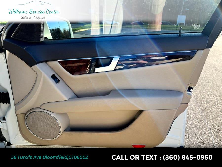 Used Mercedes-Benz C-Class 4dr Sdn C 300 Sport 4MATIC 2012 | Williams Service Center. Bloomfield, Connecticut Used Mercedes-Benz C-Class 4dr Sdn C 300 Sport 4MATIC 2012 | Williams Service Center. Bloomfield, Connecticut