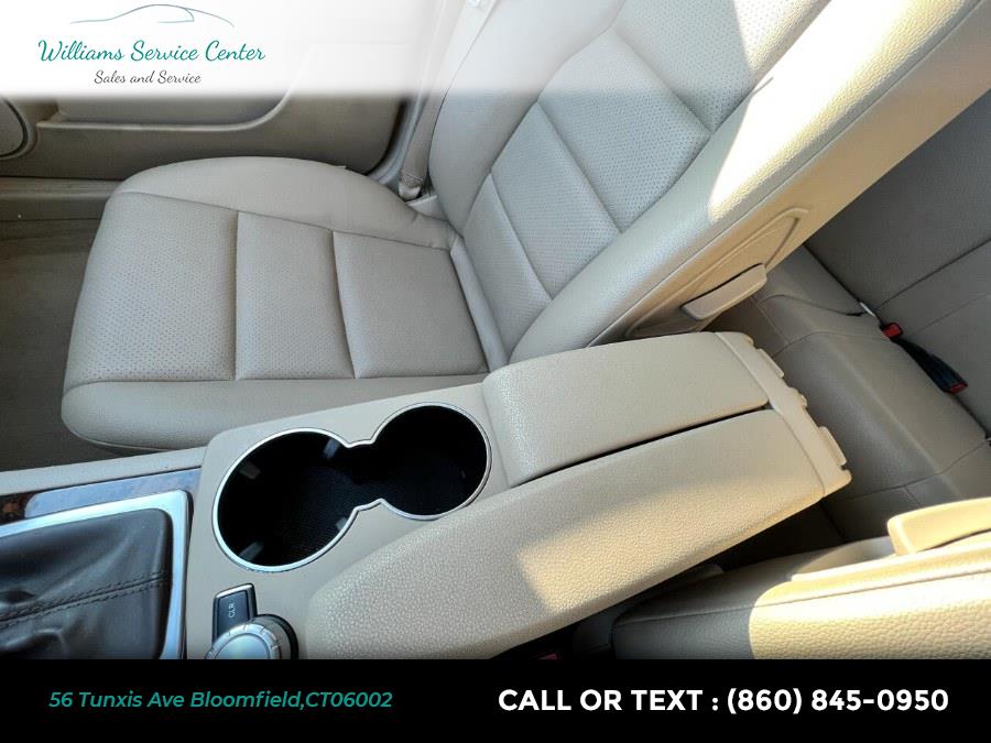 Used Mercedes-Benz C-Class 4dr Sdn C 300 Sport 4MATIC 2012 | Williams Service Center. Bloomfield, Connecticut Used Mercedes-Benz C-Class 4dr Sdn C 300 Sport 4MATIC 2012 | Williams Service Center. Bloomfield, Connecticut