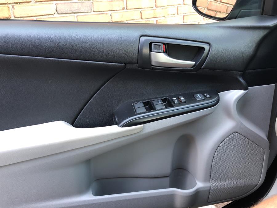 2013 Toyota Camry 4dr Sdn Auto LE, available for sale in Waterbury, Connecticut | National Auto Brokers, Inc.. Waterbury, Connecticut 2013 Toyota Camry 4dr Sdn Auto LE, available for sale in Waterbury, Connecticut | National Auto Brokers, Inc.. Waterbury, Connecticut
