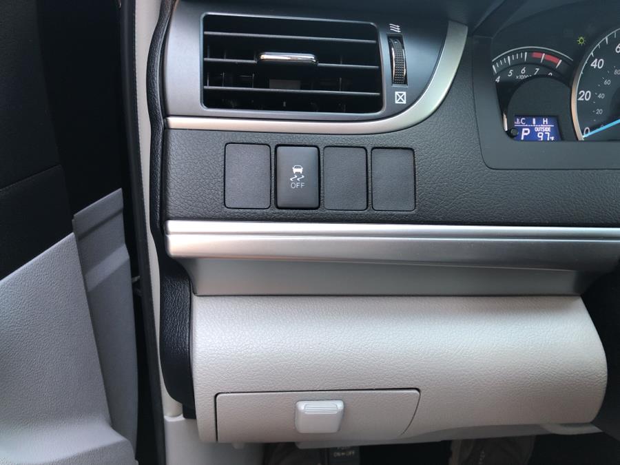 2013 Toyota Camry 4dr Sdn Auto LE, available for sale in Waterbury, Connecticut | National Auto Brokers, Inc.. Waterbury, Connecticut 2013 Toyota Camry 4dr Sdn Auto LE, available for sale in Waterbury, Connecticut | National Auto Brokers, Inc.. Waterbury, Connecticut