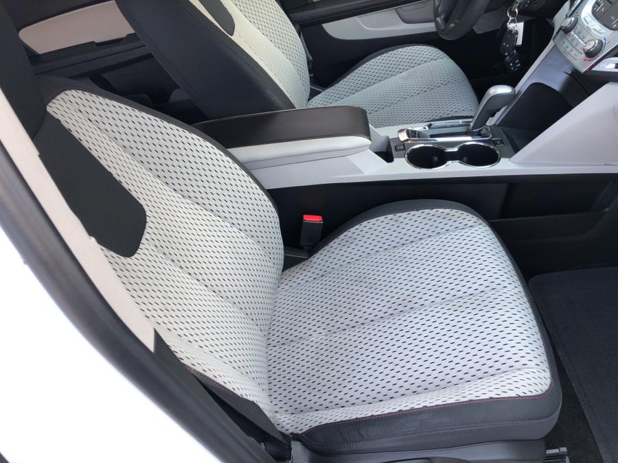 Used GMC Terrain FWD 4dr SLE 2015 | National Auto Brokers, Inc.. Waterbury, Connecticut Used GMC Terrain FWD 4dr SLE 2015 | National Auto Brokers, Inc.. Waterbury, Connecticut