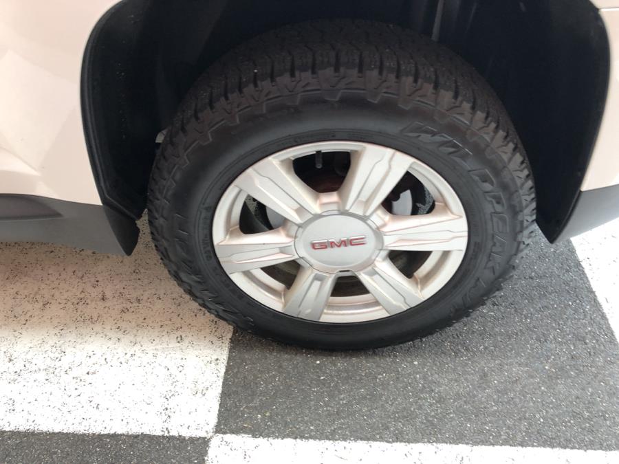 Used GMC Terrain FWD 4dr SLE 2015 | National Auto Brokers, Inc.. Waterbury, Connecticut Used GMC Terrain FWD 4dr SLE 2015 | National Auto Brokers, Inc.. Waterbury, Connecticut