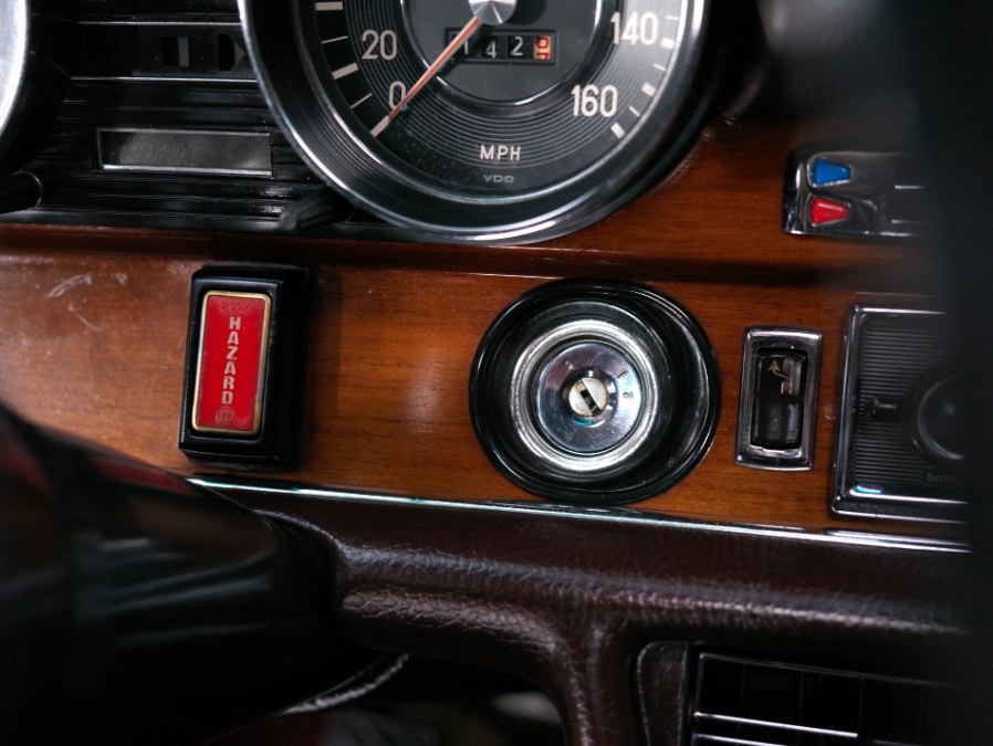 Used Mercedes-Benz 280se 4.5 1972 | Meccanic Shop North Inc. North Salem, New York Used Mercedes-Benz 280se 4.5 1972 | Meccanic Shop North Inc. North Salem, New York