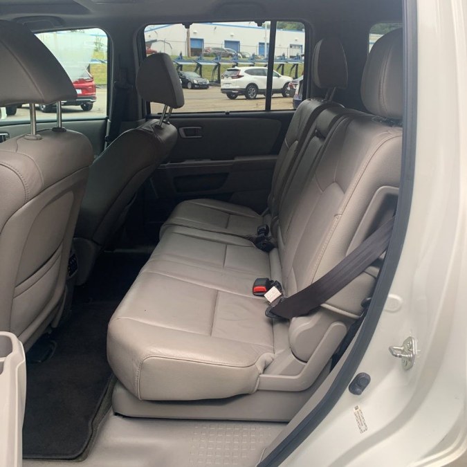 Used Honda Pilot 4WD 4dr Touring w/RES & Navi 2013 | Top Line Auto Inc.. Brooklyn, New York Used Honda Pilot 4WD 4dr Touring w/RES & Navi 2013 | Top Line Auto Inc.. Brooklyn, New York