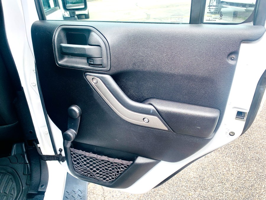 Used Jeep Wrangler Unlimited 4WD 4dr Sport 2012 | Second Street Auto Sales Inc. Manchester, New Hampshire Used Jeep Wrangler Unlimited 4WD 4dr Sport 2012 | Second Street Auto Sales Inc. Manchester, New Hampshire