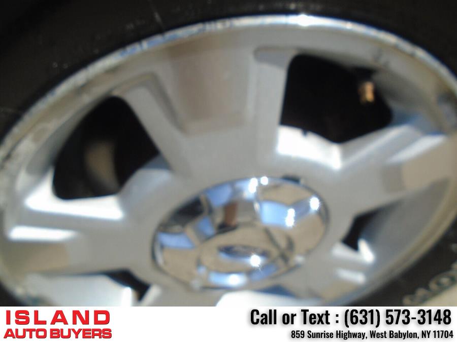 Used Ford F-150 XLT 4x4 4dr SuperCrew Styleside 5.5 ft. SB 2010 | Island Auto Buyers. West Babylon, New York Used Ford F-150 XLT 4x4 4dr SuperCrew Styleside 5.5 ft. SB 2010 | Island Auto Buyers. West Babylon, New York