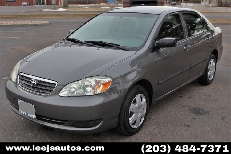 Used Toyota Corolla 4dr Sdn LE Auto 2005 | LeeJ's Auto Sales & Service. North Branford, Connecticut Used Toyota Corolla 4dr Sdn LE Auto 2005 | LeeJ's Auto Sales & Service. North Branford, Connecticut