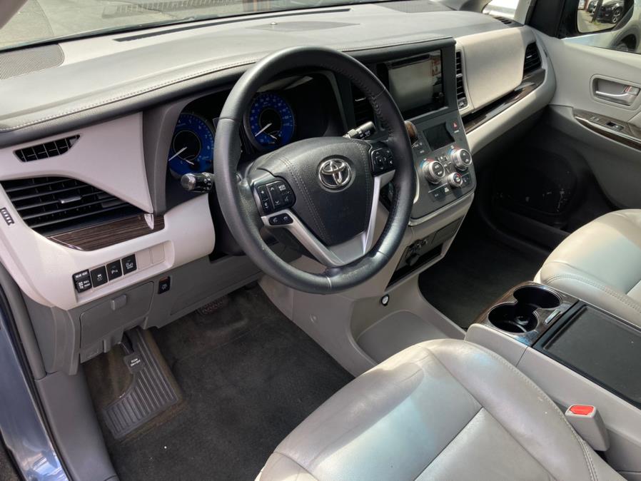 2017 Toyota Sienna XLE Premium AWD 7-Passenger (Natl), available for sale in Brooklyn, New York | Carsbuck Inc.. Brooklyn, New York 2017 Toyota Sienna XLE Premium AWD 7-Passenger (Natl), available for sale in Brooklyn, New York | Carsbuck Inc.. Brooklyn, New York