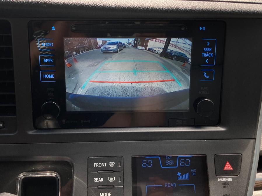 2017 Toyota Sienna XLE Premium AWD 7-Passenger (Natl), available for sale in Brooklyn, New York | Carsbuck Inc.. Brooklyn, New York 2017 Toyota Sienna XLE Premium AWD 7-Passenger (Natl), available for sale in Brooklyn, New York | Carsbuck Inc.. Brooklyn, New York