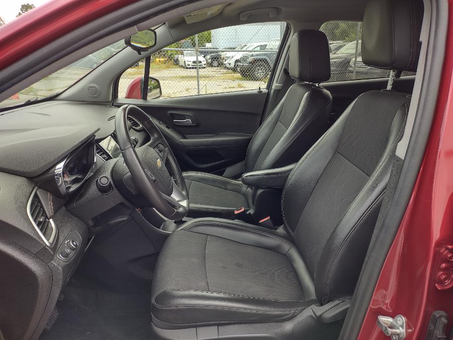 Used Chevrolet Trax AWD 4dr LT 2019 | Dealertown Auto Wholesalers. Milford, Connecticut Used Chevrolet Trax AWD 4dr LT 2019 | Dealertown Auto Wholesalers. Milford, Connecticut