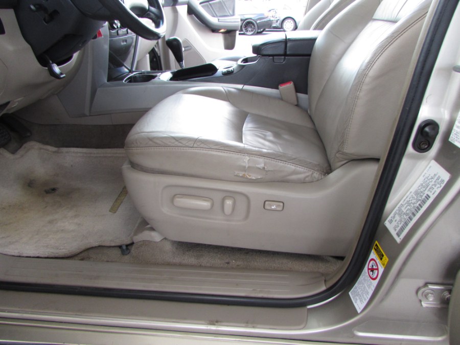 Used Toyota 4Runner 4dr Limited V8 Auto 4WD (SE) 2003 | VIP Auto Enterprise, Inc. Orlando, Florida Used Toyota 4Runner 4dr Limited V8 Auto 4WD (SE) 2003 | VIP Auto Enterprise, Inc. Orlando, Florida