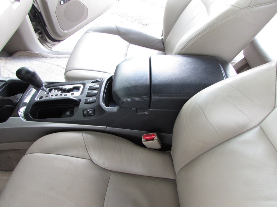 Used Toyota 4Runner 4dr Limited V8 Auto 4WD (SE) 2003 | VIP Auto Enterprise, Inc. Orlando, Florida Used Toyota 4Runner 4dr Limited V8 Auto 4WD (SE) 2003 | VIP Auto Enterprise, Inc. Orlando, Florida
