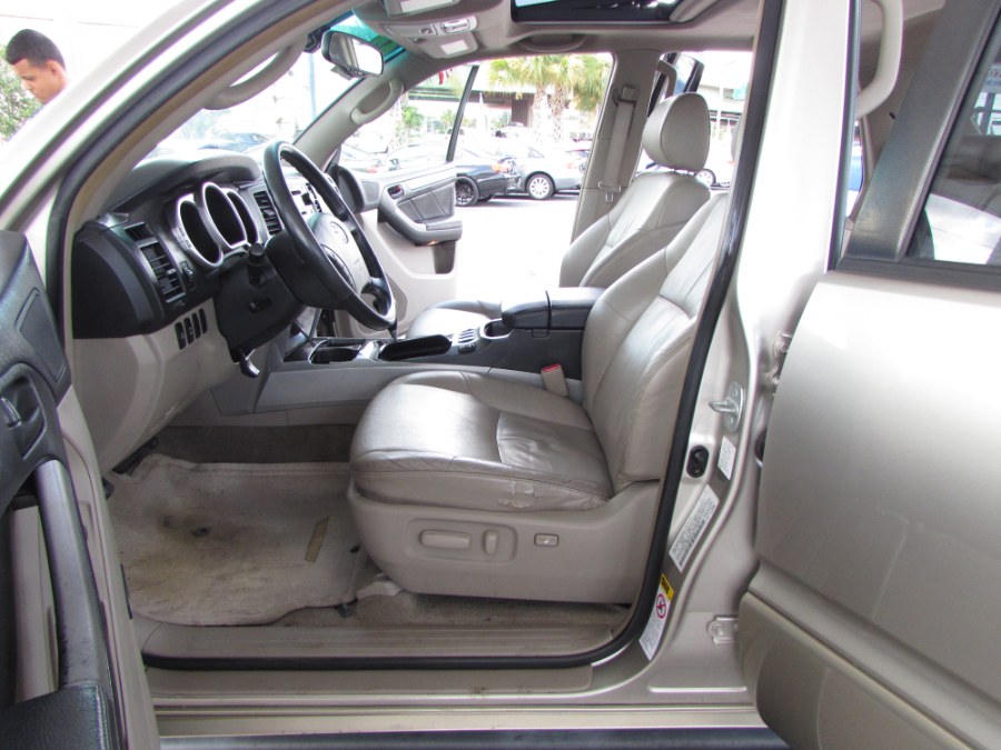 Used Toyota 4Runner 4dr Limited V8 Auto 4WD (SE) 2003 | VIP Auto Enterprise, Inc. Orlando, Florida Used Toyota 4Runner 4dr Limited V8 Auto 4WD (SE) 2003 | VIP Auto Enterprise, Inc. Orlando, Florida