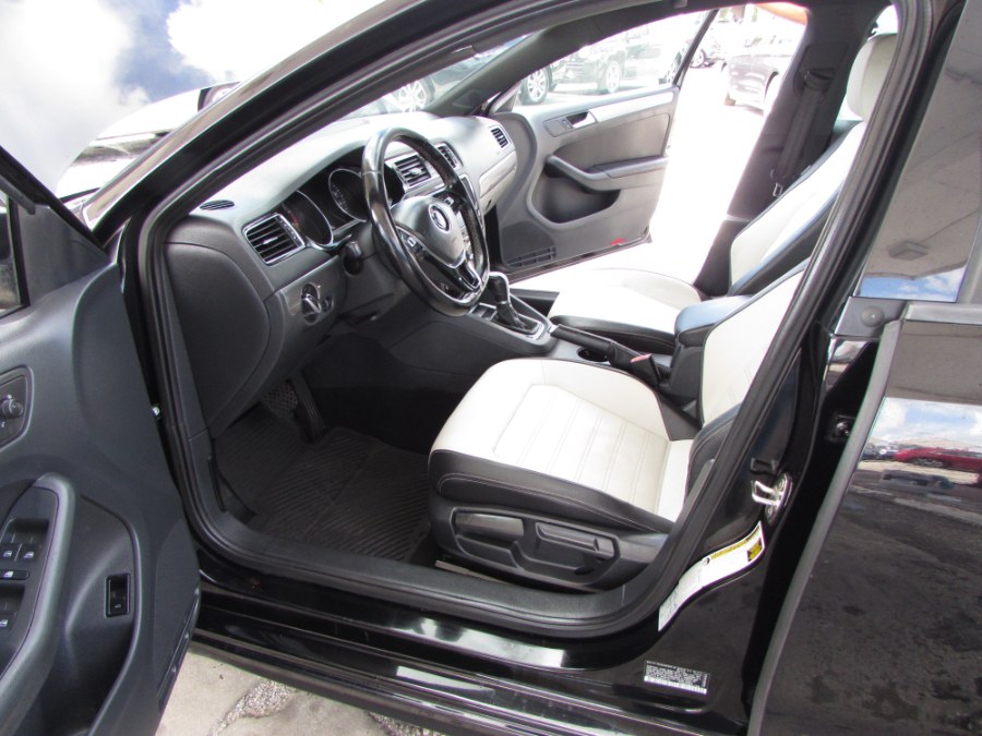Used Volkswagen Jetta Sedan 4dr Auto 1.8T Sport PZEV 2016 | VIP Auto Enterprise, Inc. Orlando, Florida Used Volkswagen Jetta Sedan 4dr Auto 1.8T Sport PZEV 2016 | VIP Auto Enterprise, Inc. Orlando, Florida