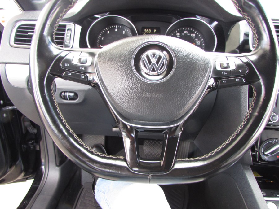 Used Volkswagen Jetta Sedan 4dr Auto 1.8T Sport PZEV 2016 | VIP Auto Enterprise, Inc. Orlando, Florida Used Volkswagen Jetta Sedan 4dr Auto 1.8T Sport PZEV 2016 | VIP Auto Enterprise, Inc. Orlando, Florida
