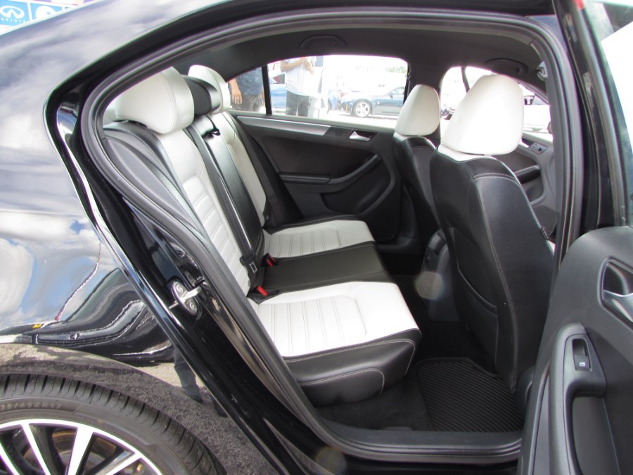 Used Volkswagen Jetta Sedan 4dr Auto 1.8T Sport PZEV 2016 | VIP Auto Enterprise, Inc. Orlando, Florida Used Volkswagen Jetta Sedan 4dr Auto 1.8T Sport PZEV 2016 | VIP Auto Enterprise, Inc. Orlando, Florida